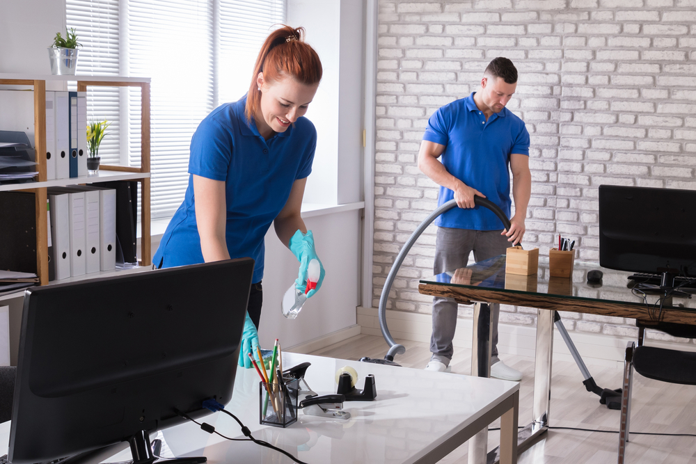 The Benefits of Hiring a Regular Office Cleaning Professional